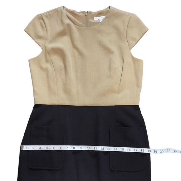 Sandra Darren Two Color Front Pockets Sheath Dress Size 10 - Picture 12 of 15